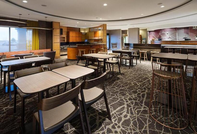 فندق Springhill Suites By Marriott Denver Airport