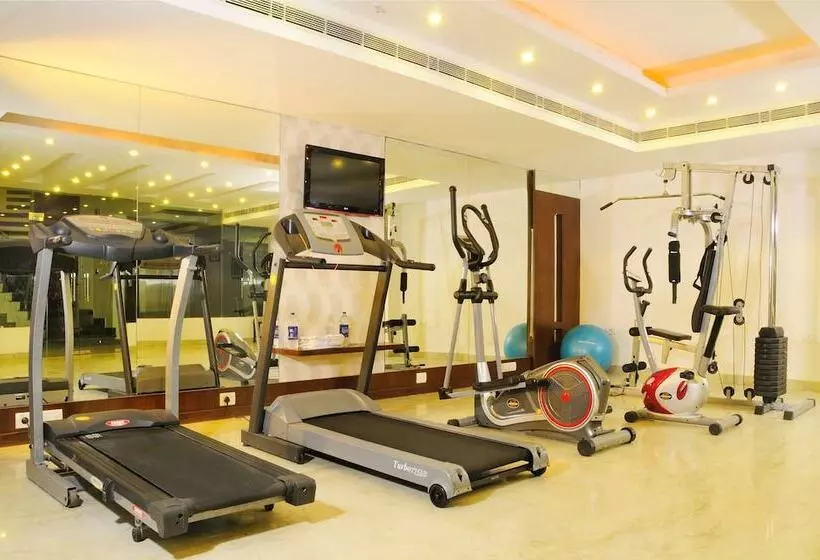 בית מלון כפרי The Pearl   Newly Renovated In City Centre