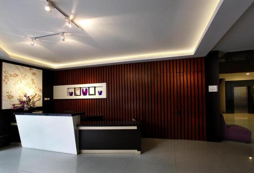 Vio Hotel Cimanuk Bandung