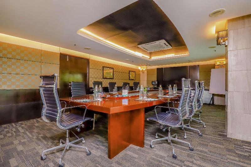 Radisson Hotel Sector 29 Gurugram