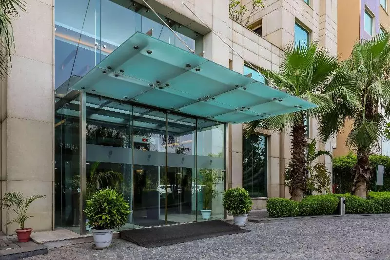 Radisson Hotel Sector 29 Gurugram