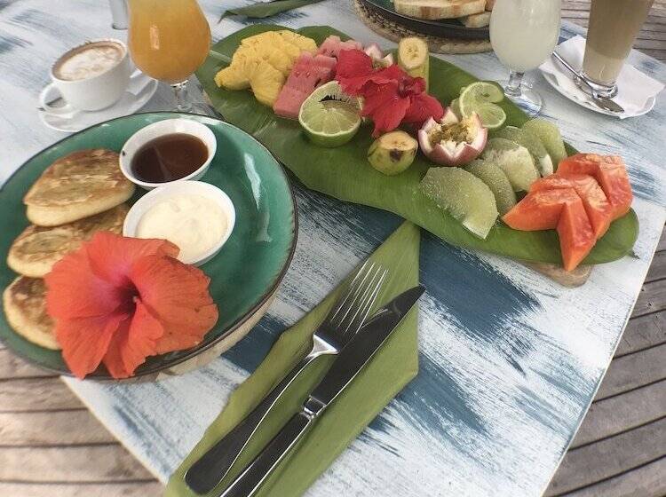 リゾートホテル Turtle Bay Lodge