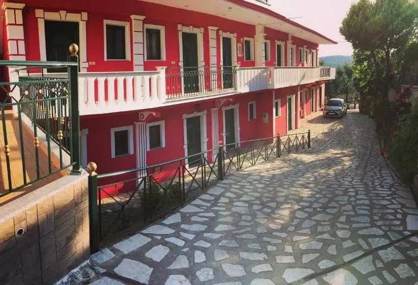 Villa Thomas Nakas