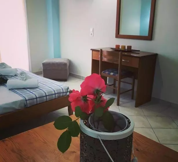 Villa Thomas Nakas