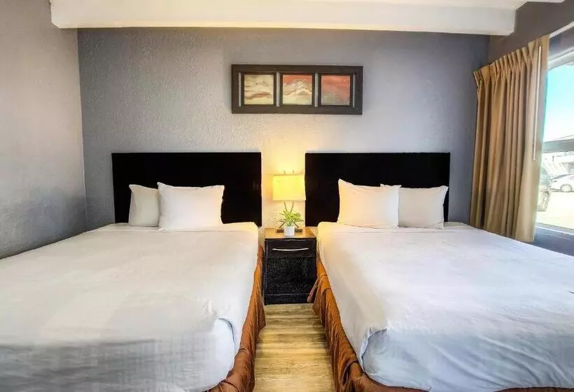 酒店 Beach House Inn