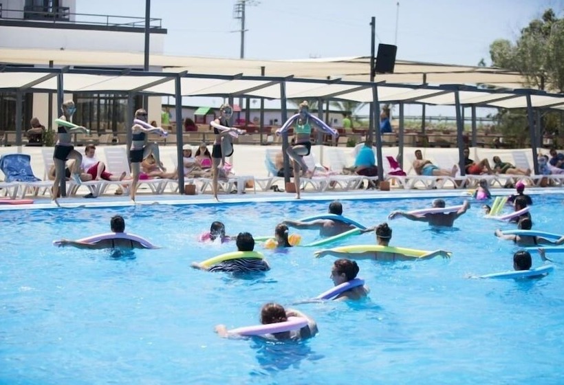 Отель Bonjo Club Resort