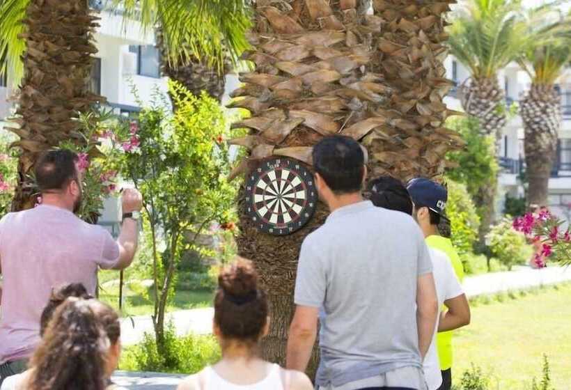 Отель Bonjo Club Resort