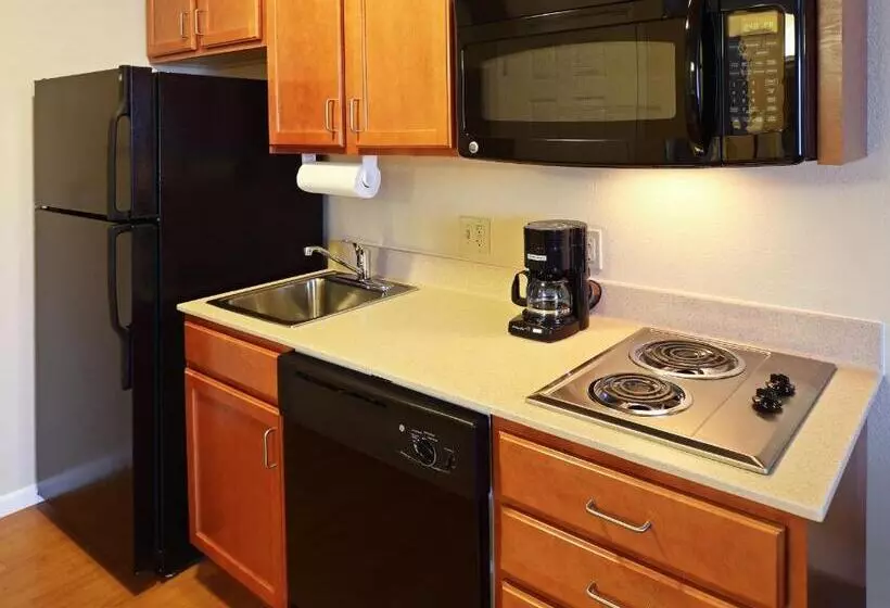 酒店 Candlewood Suites Fayetteville, An Ihg