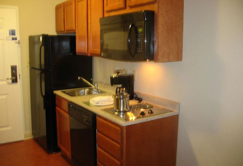 酒店 First Inn Suites