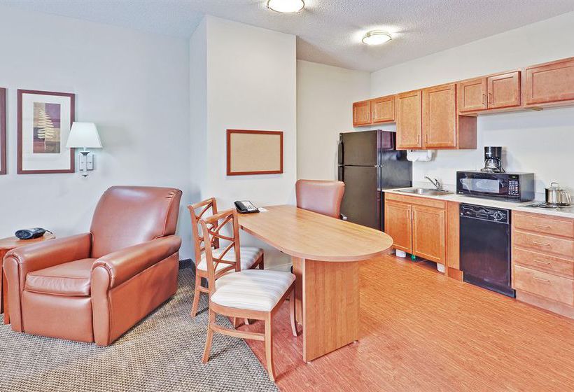 酒店 First Inn Suites