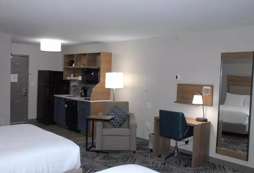 Отель Candlewood Suites Tallahassee, An Ihg