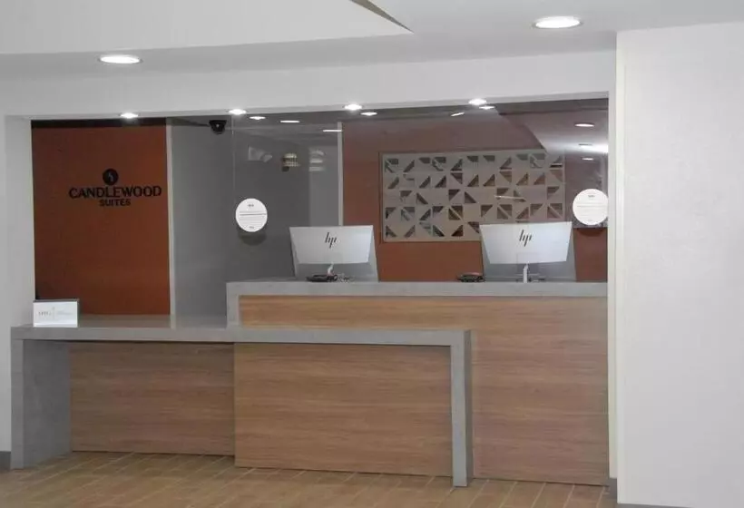 Отель Candlewood Suites Tallahassee, An Ihg