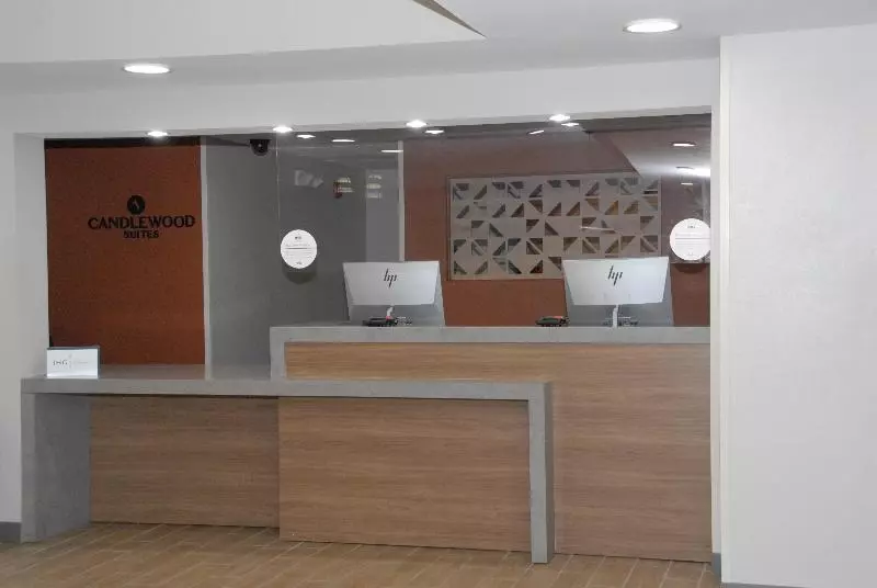 Отель Candlewood Suites Tallahassee, An Ihg