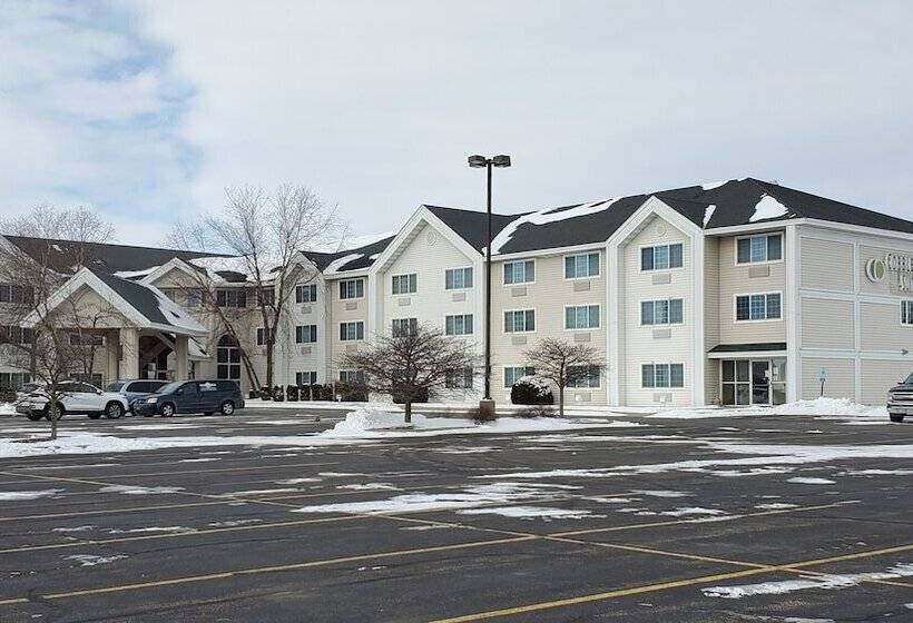 Отель Cobblestone Suites Oshkosh