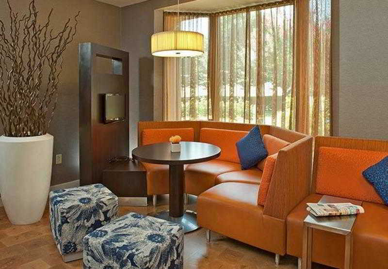 فندق Courtyard Houston Downtown Convention Center