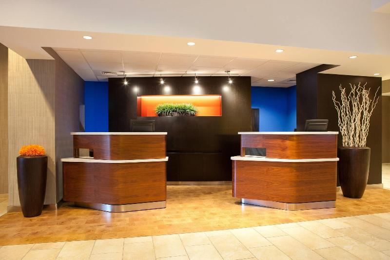 فندق Courtyard Houston Downtown Convention Center