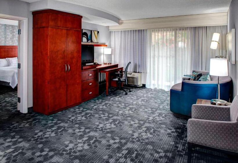 فندق Courtyard Richmond North/glen Allen