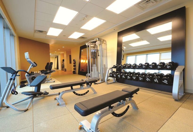 فندق Embassy Suites Houston Downtown