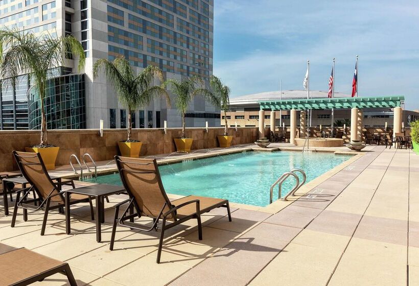 فندق Embassy Suites Houston Downtown