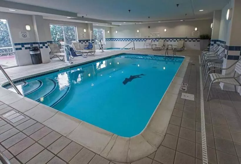 Hotelli Fairfield Inn & Suites Toledo North