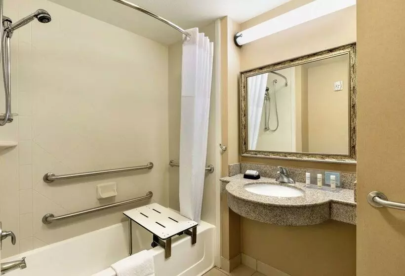 Otel Hampton Inn Duncan