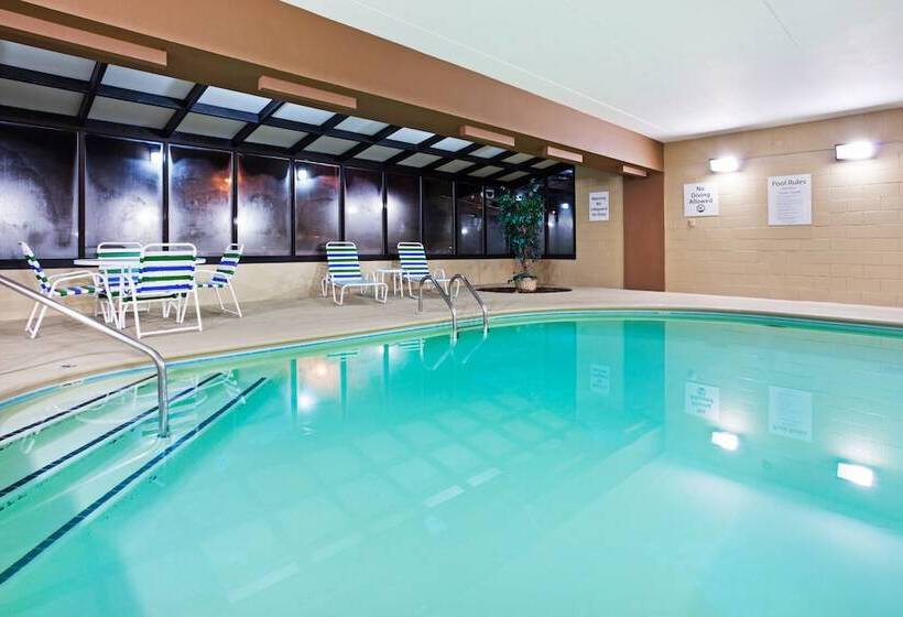 Holiday Inn Express Hotel & Suites Alcoa Knoxville Airport, An Ihg