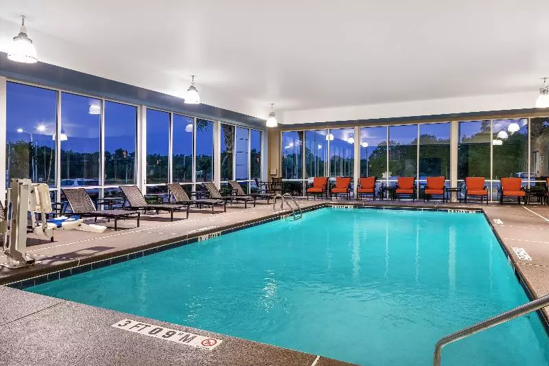 ホテル Holiday Inn Express & Suites Florence, An Ihg