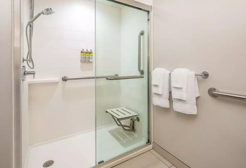 ホテル Holiday Inn Express & Suites Florence, An Ihg