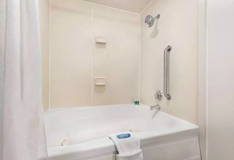 ホテル Holiday Inn Express & Suites Florence, An Ihg