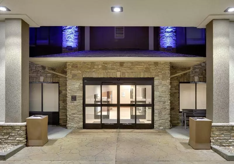 ホテル Holiday Inn Express & Suites Mitchell, An Ihg