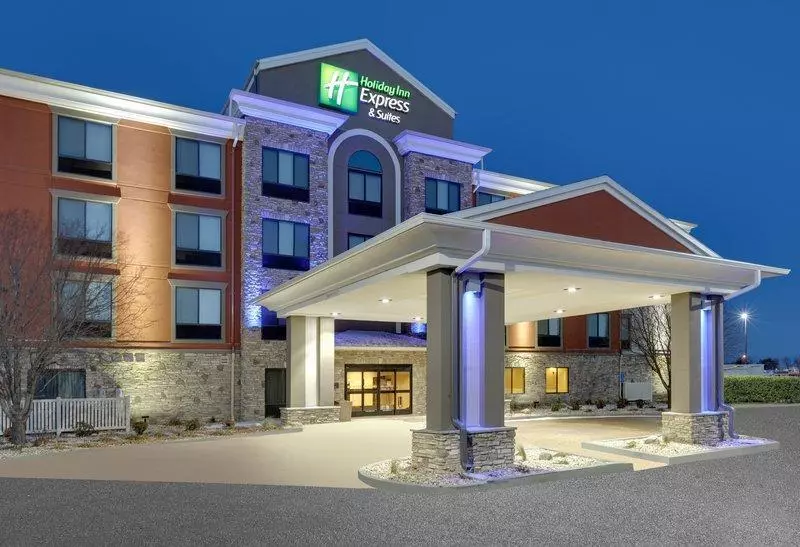 ホテル Holiday Inn Express & Suites Mitchell, An Ihg