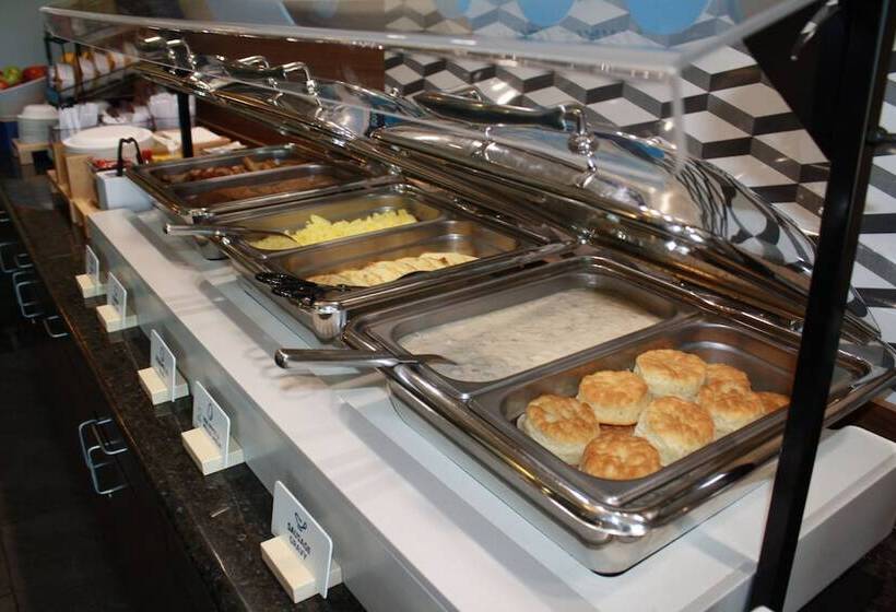 فندق Holiday Inn Express & Suites Morton Peoria Area, An Ihg