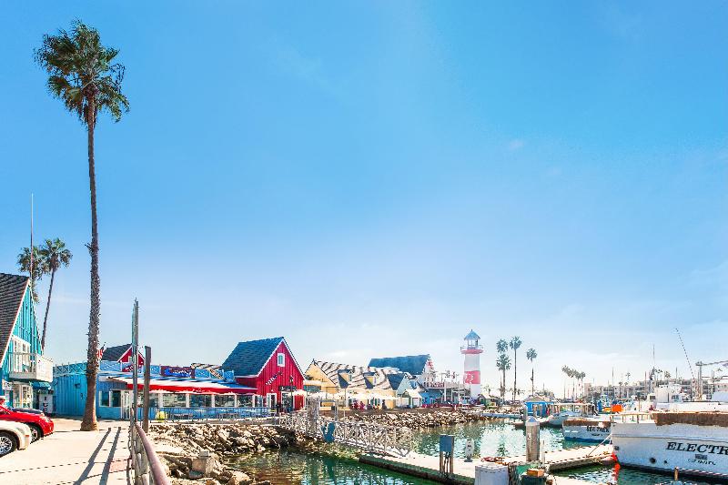 호텔 Holiday Inn Oceanside Marina Camp Pendleton, An Ihg