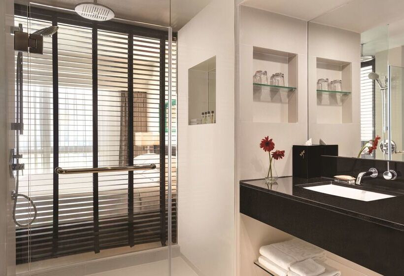 هتل Jen Maldives Male By Shangrila