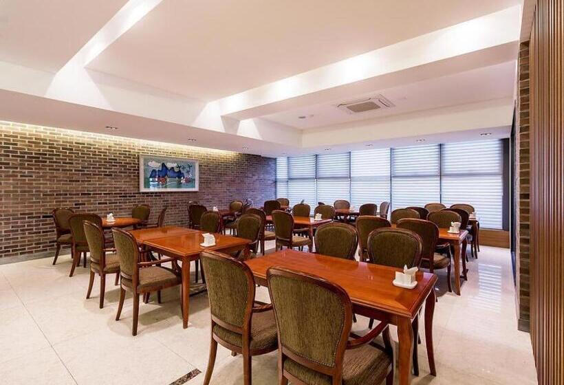 בית מלון כפרי Korea Tourist