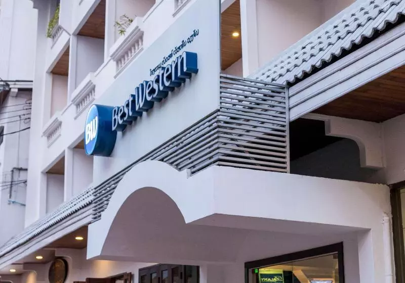 Hotelli Le Charme Vientiane