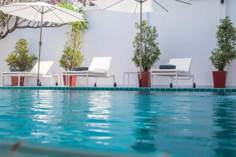 Hotelli Le Charme Vientiane