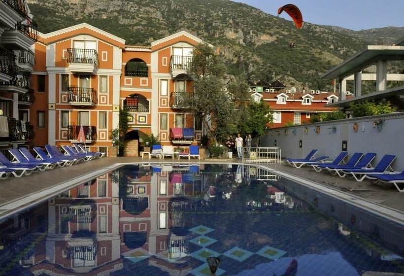 Hotel Magic Tulip Beach