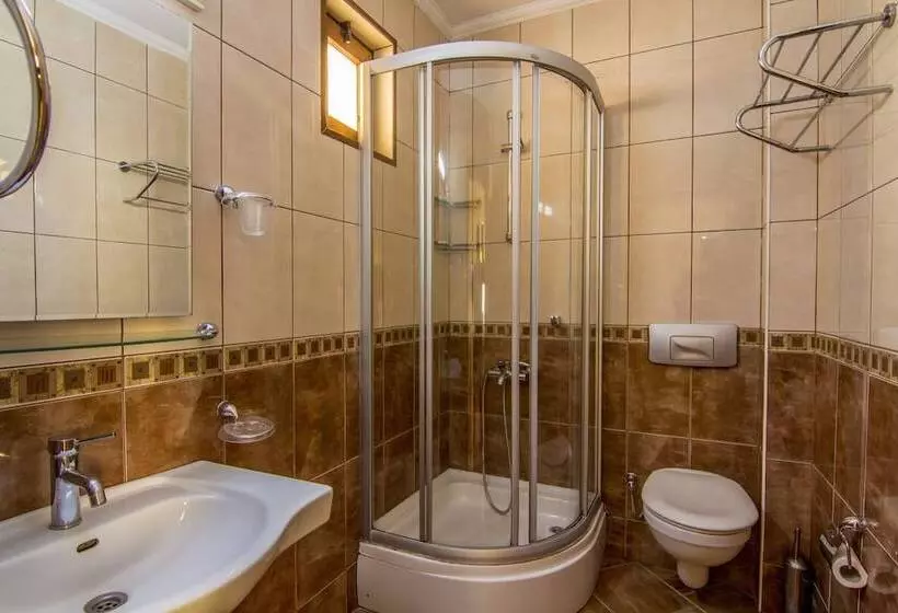 Отель Magic Tulip Beach