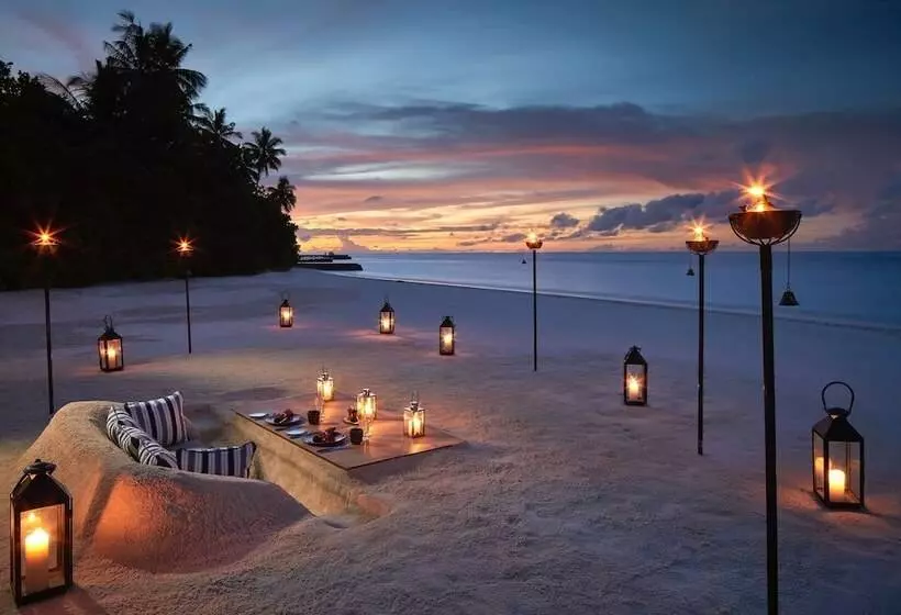 Hotel Raffles Maldives Meradhoo