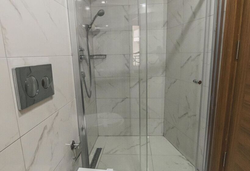 فندق Sempati Halici