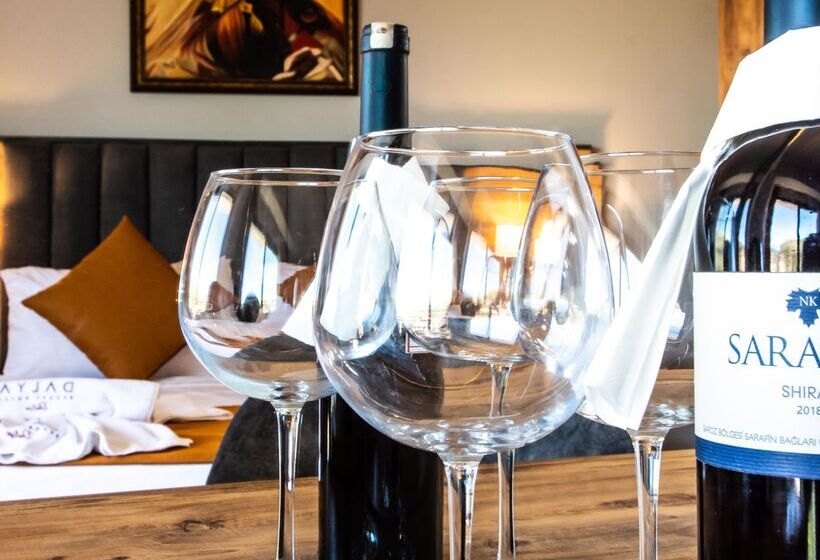 فندق Sempati Halici