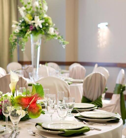 فندق Springhill Suites By Marriott Las Vegas Convention Center