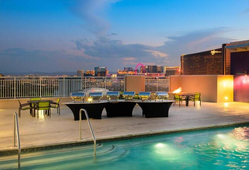 فندق Springhill Suites By Marriott Las Vegas Convention Center