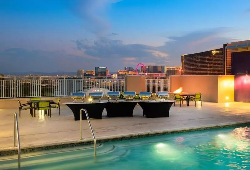 Hotel Springhill Suites By Marriott Las Vegas Convention Center