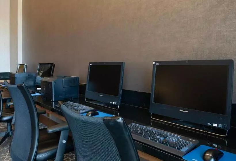 Hotel Springhill Suites By Marriott Las Vegas Convention Center