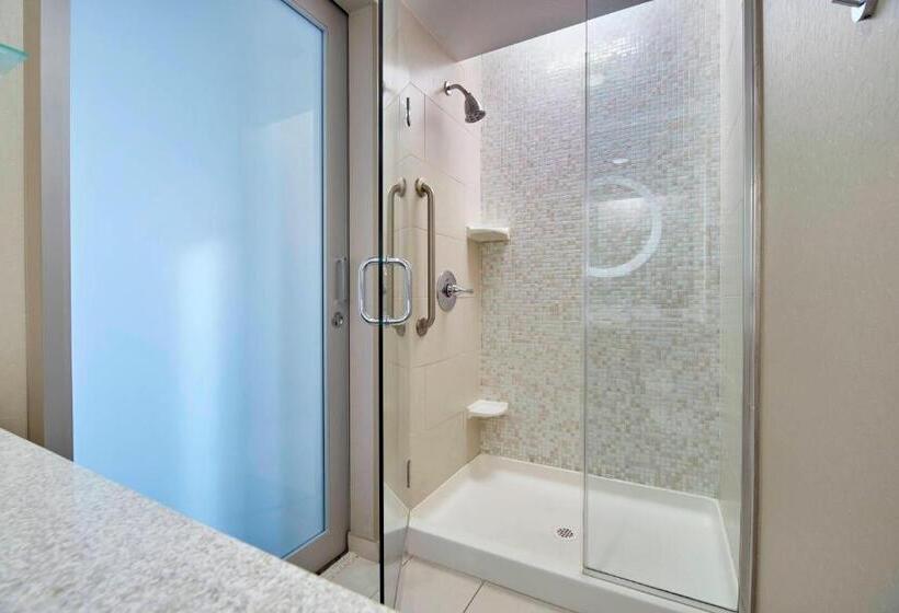 فندق Springhill Suites By Marriott Las Vegas Convention Center