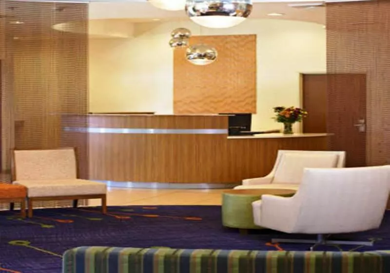 ホテル Springhill Suites St. Louis Airport/earth City