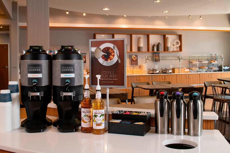 فندق Springhill Suites St. Louis Airport/earth City