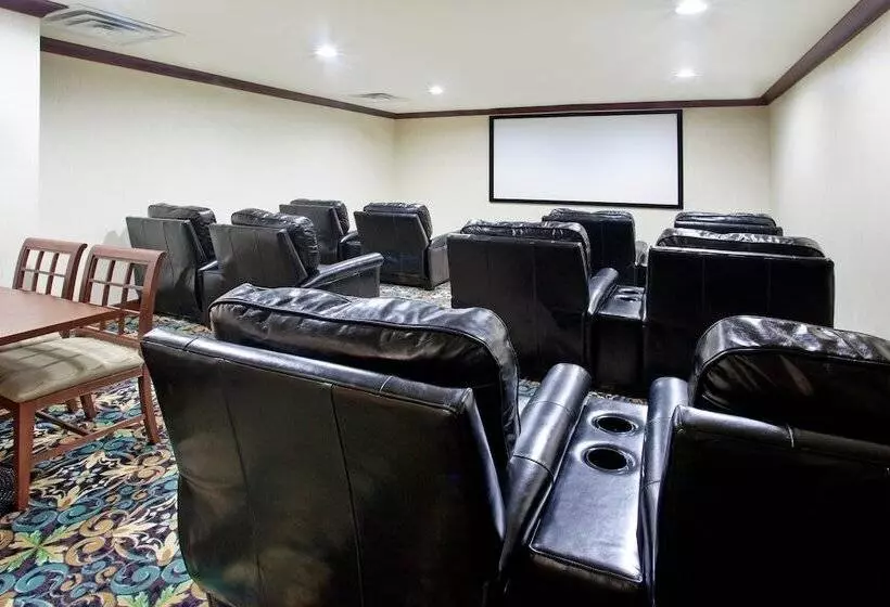 Hotel Staybridge Suites Elkhart North, An Ihg